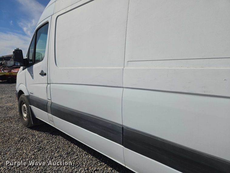 image for item ET5264 2016 Mercedes-Benz Sprinter 2500 delivery van