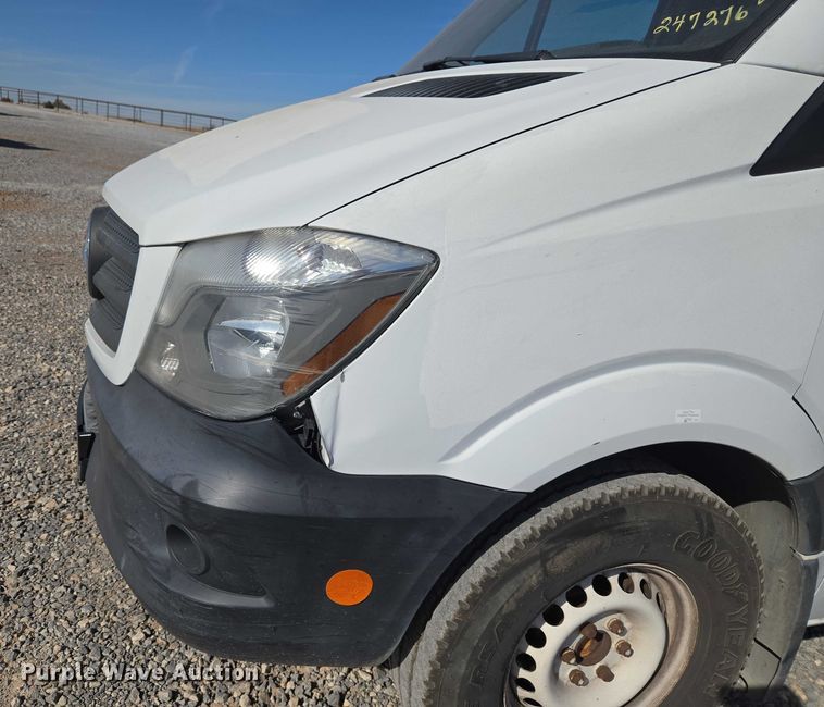 image for item ET5264 2016 Mercedes-Benz Sprinter 2500 delivery van