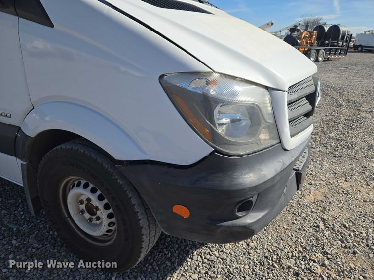 image for item ET5264 2016 Mercedes-Benz Sprinter 2500 delivery van