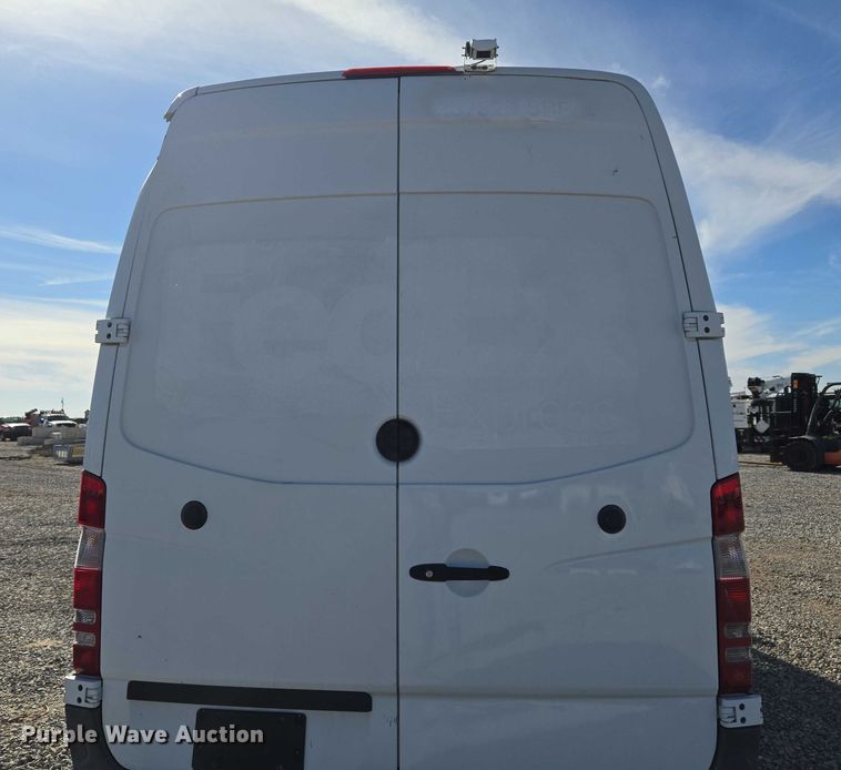 image for item ET5264 2016 Mercedes-Benz Sprinter 2500 delivery van