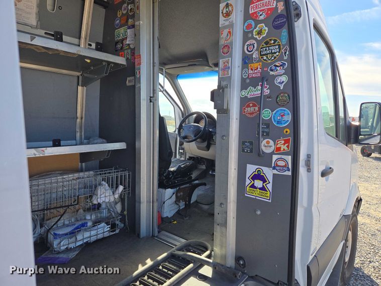 image for item ET5264 2016 Mercedes-Benz Sprinter 2500 delivery van