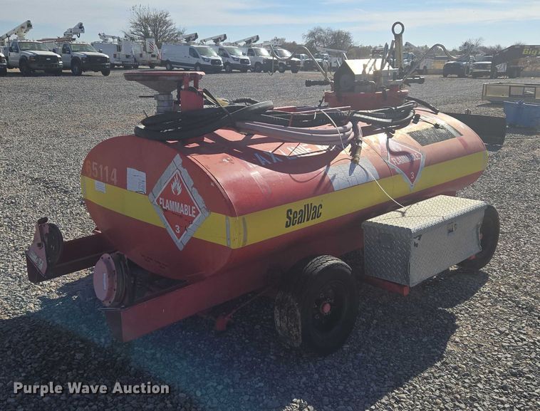 image for item ET5265 Spokane Industries Inc BOW-SVU 616S vacuum fuel trailer