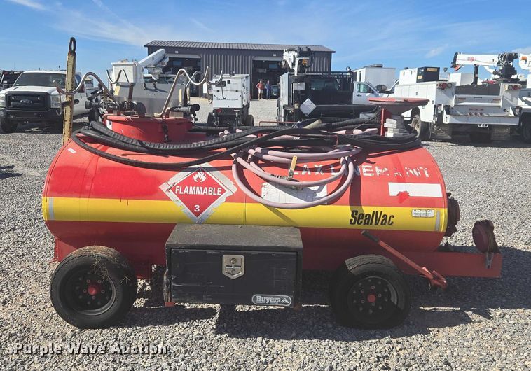 image for item ET5265 Spokane Industries Inc BOW-SVU 616S vacuum fuel trailer