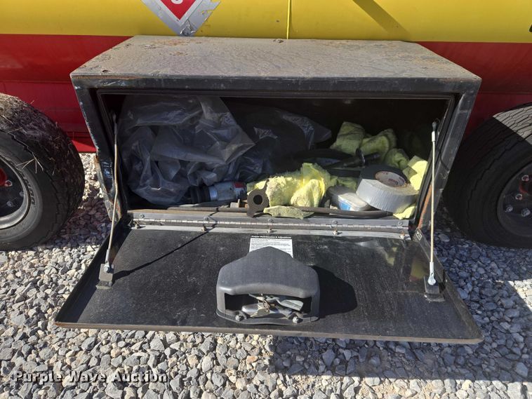 image for item ET5265 Spokane Industries Inc BOW-SVU 616S vacuum fuel trailer