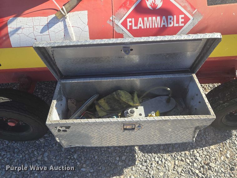 image for item ET5265 Spokane Industries Inc BOW-SVU 616S vacuum fuel trailer