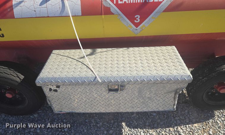 image for item ET5265 Spokane Industries Inc BOW-SVU 616S vacuum fuel trailer