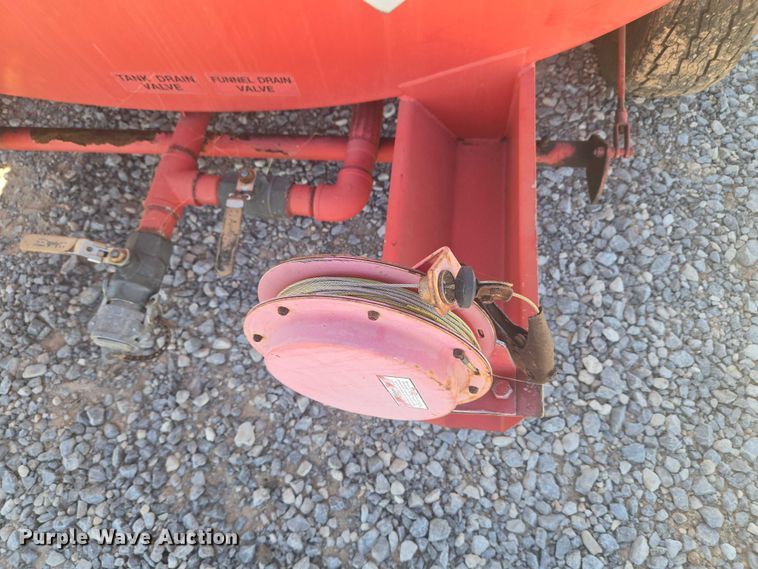 image for item ET5265 Spokane Industries Inc BOW-SVU 616S vacuum fuel trailer