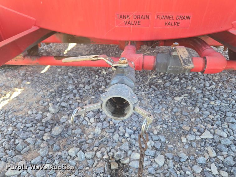 image for item ET5265 Spokane Industries Inc BOW-SVU 616S vacuum fuel trailer