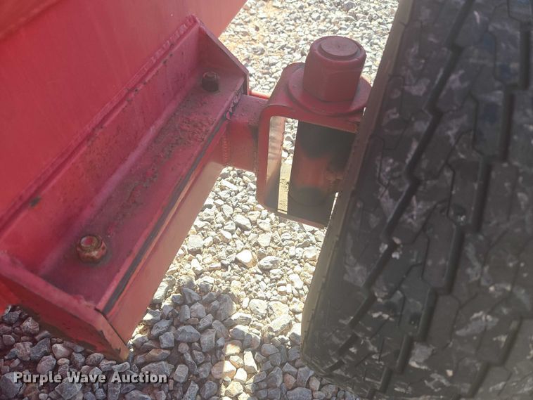 image for item ET5265 Spokane Industries Inc BOW-SVU 616S vacuum fuel trailer