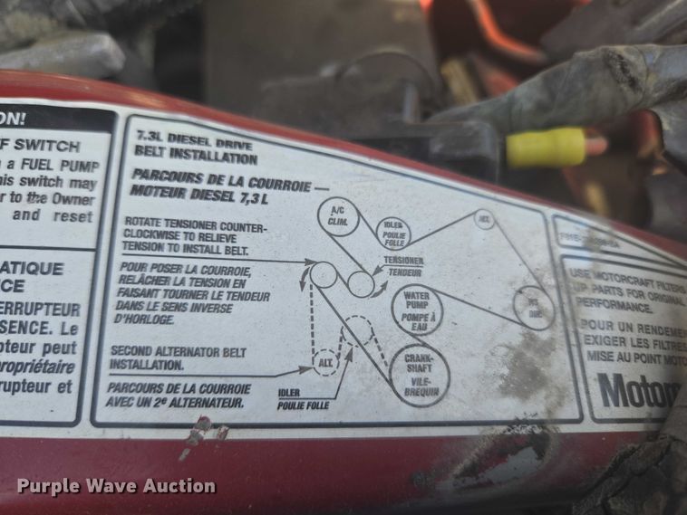 image for item ET5268 1999 Ford F350 Super Duty utility bed pickup truck