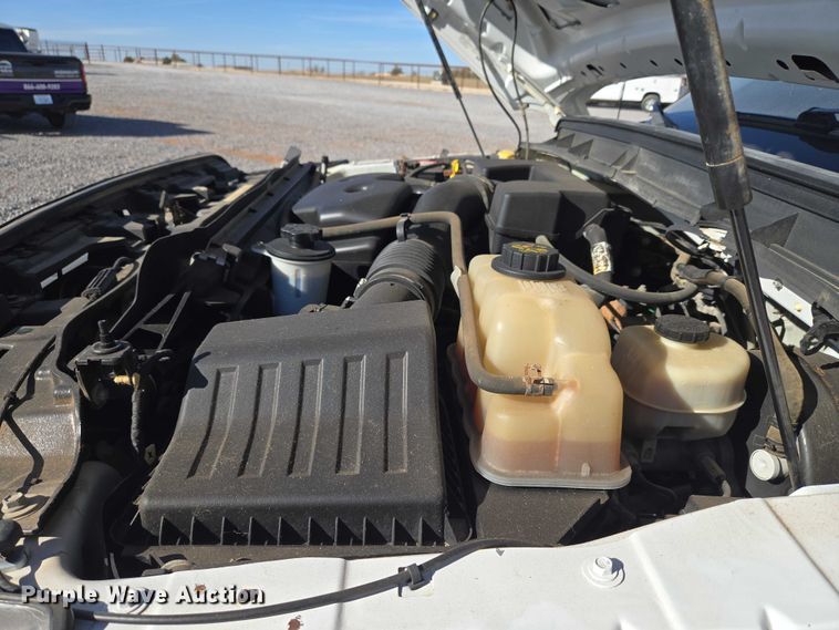 image for item ET5269 2013 Ford F250 Super Duty utility bed pickup truck