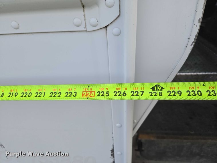 image for item ET5270 2014 Freightliner MT45 delivery truck