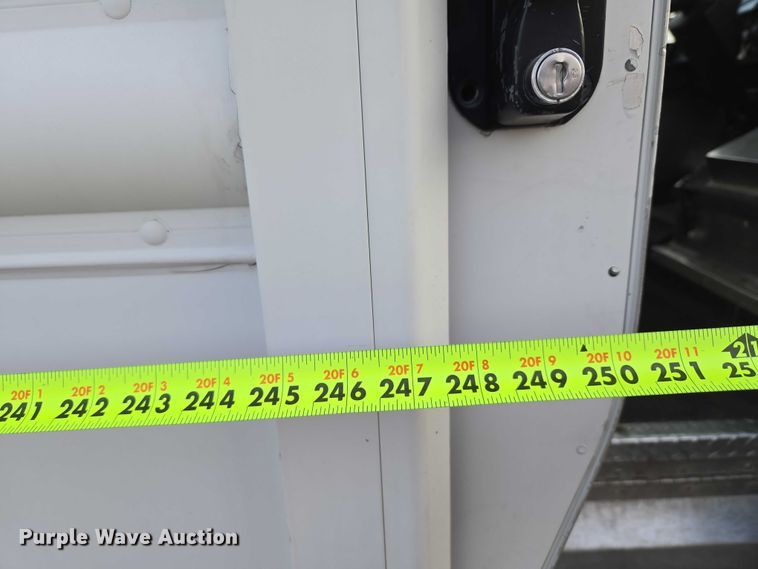 image for item ET5271 2017 Freightliner MT45  delivery truck