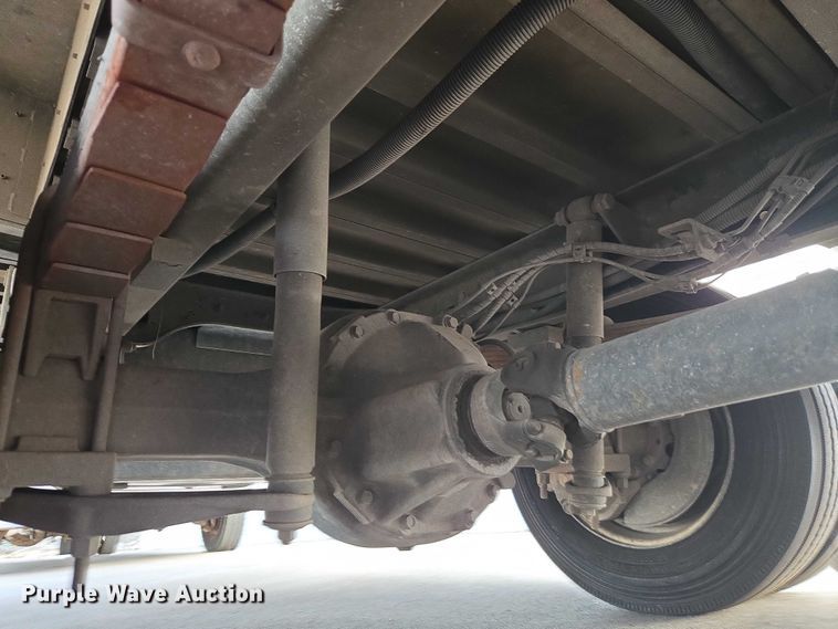 image for item ET5271 2017 Freightliner MT45  delivery truck