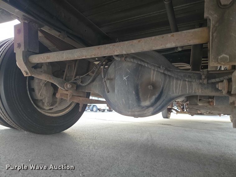 image for item ET5271 2017 Freightliner MT45  delivery truck