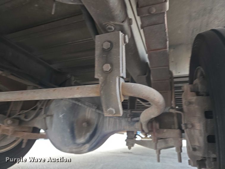 image for item ET5271 2017 Freightliner MT45  delivery truck