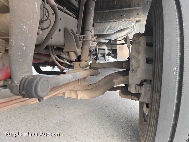 image for item ET5271 2017 Freightliner MT45  delivery truck