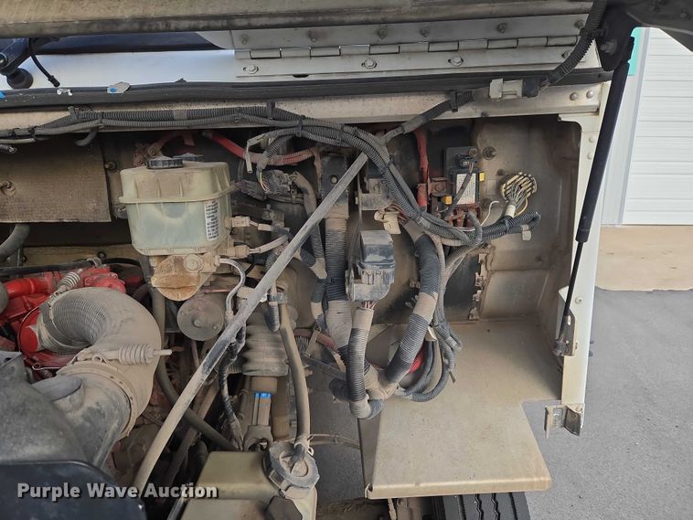 image for item ET5271 2017 Freightliner MT45  delivery truck