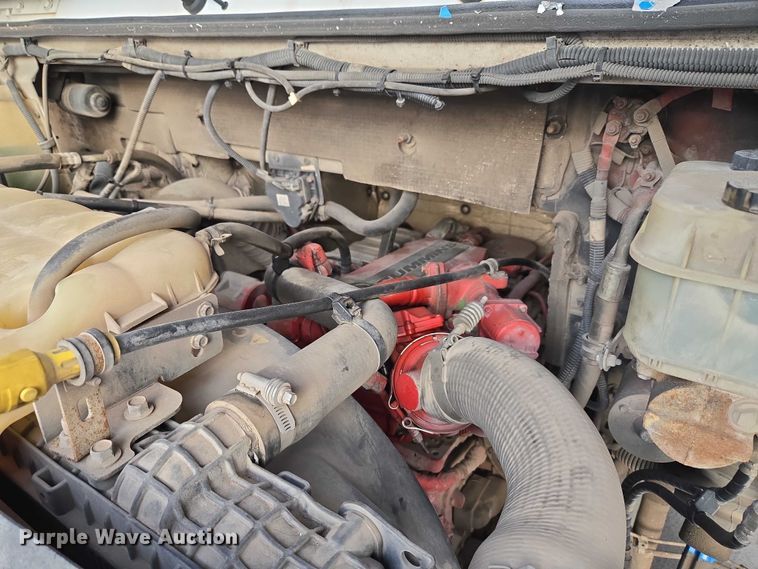 image for item ET5271 2017 Freightliner MT45  delivery truck