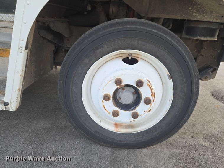 image for item ET5271 2017 Freightliner MT45  delivery truck