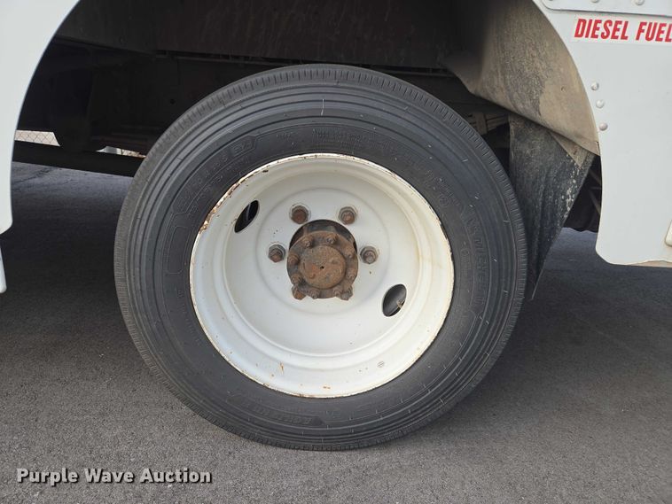 image for item ET5271 2017 Freightliner MT45  delivery truck