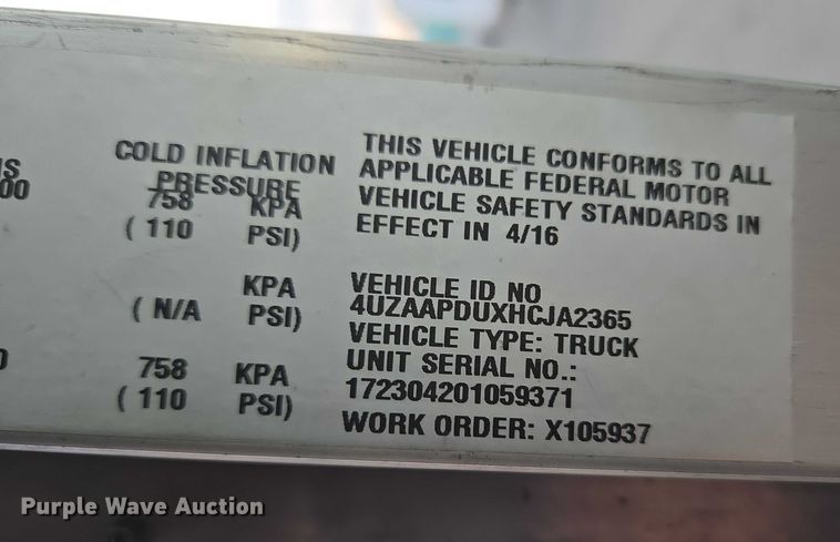 image for item ET5271 2017 Freightliner MT45  delivery truck