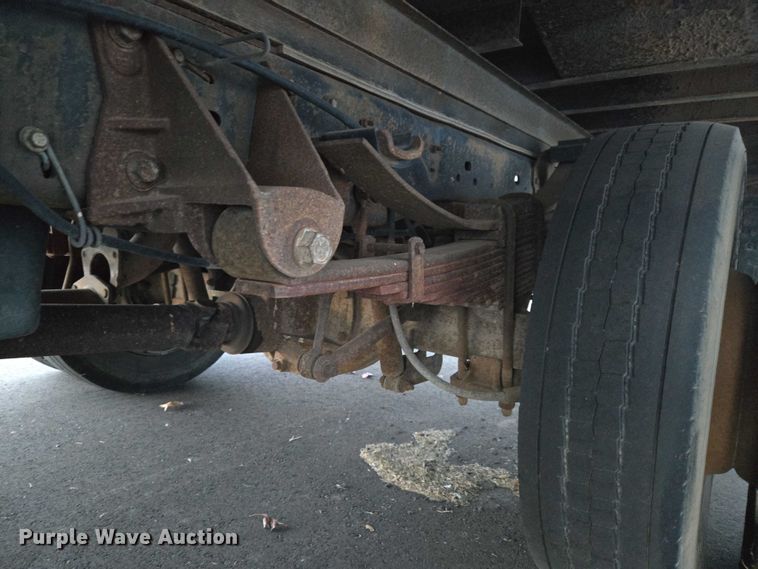 image for item ET5272 2013 Ford F550 Super Duty box truck