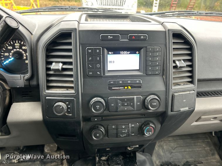 image for item ET6577 2018 Ford F150 XL pickup truck