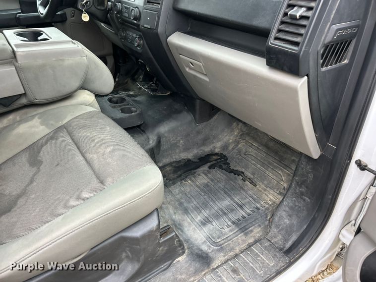 image for item ET6577 2018 Ford F150 XL pickup truck