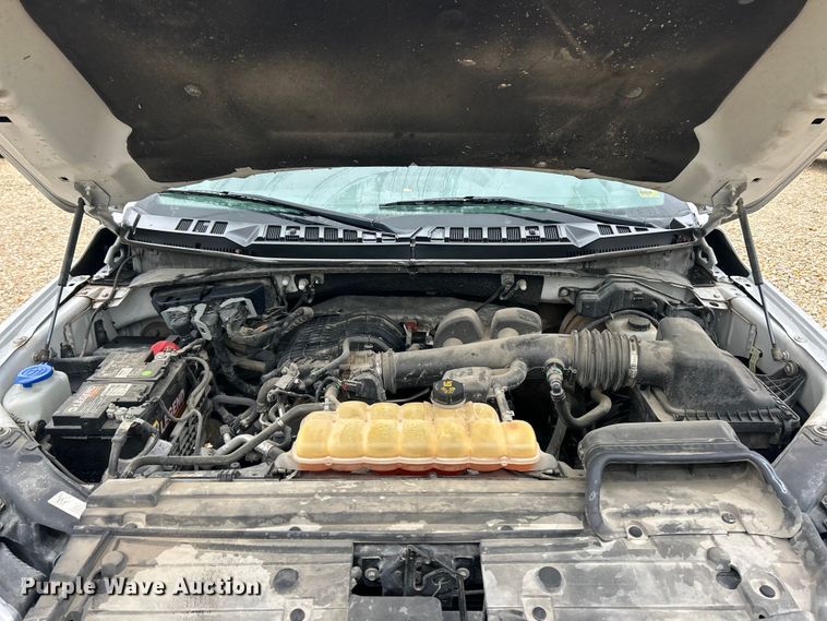 image for item ET6577 2018 Ford F150 XL pickup truck