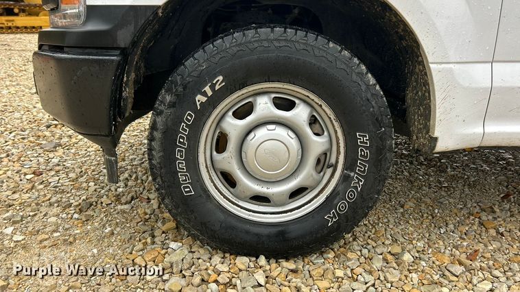 image for item ET6577 2018 Ford F150 XL pickup truck