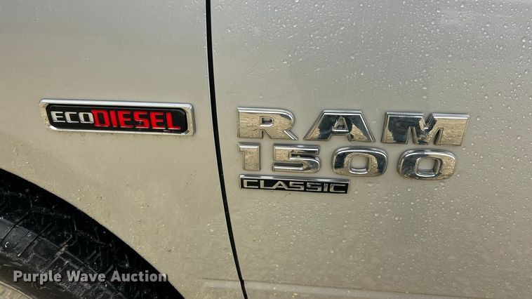 image for item ET6578 2018 RAM 1500 Crew Cab pickup truck