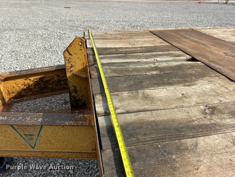 image for item ET6584 2002 Belshe DT-22 equipment trailer