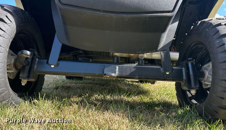 image for item ET6661 2021 EZ-GO TXT golf cart