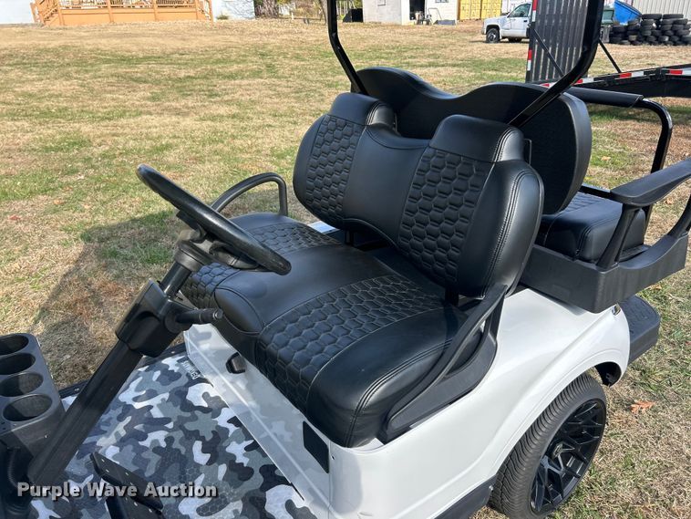 image for item ET6662 2020 EZ-GO TXT golf cart