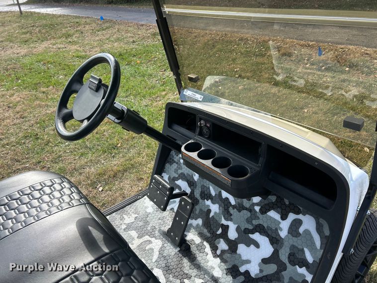 image for item ET6662 2020 EZ-GO TXT golf cart