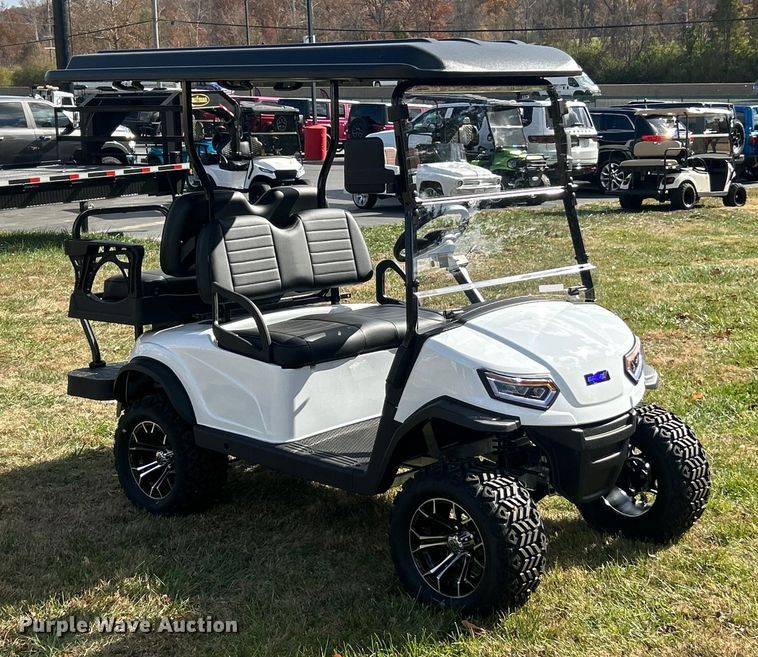 image for item ET6663 2025 Madjax E4 golf cart