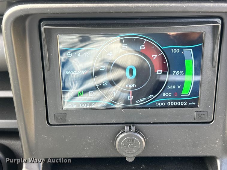 image for item ET6663 2025 Madjax E4 golf cart