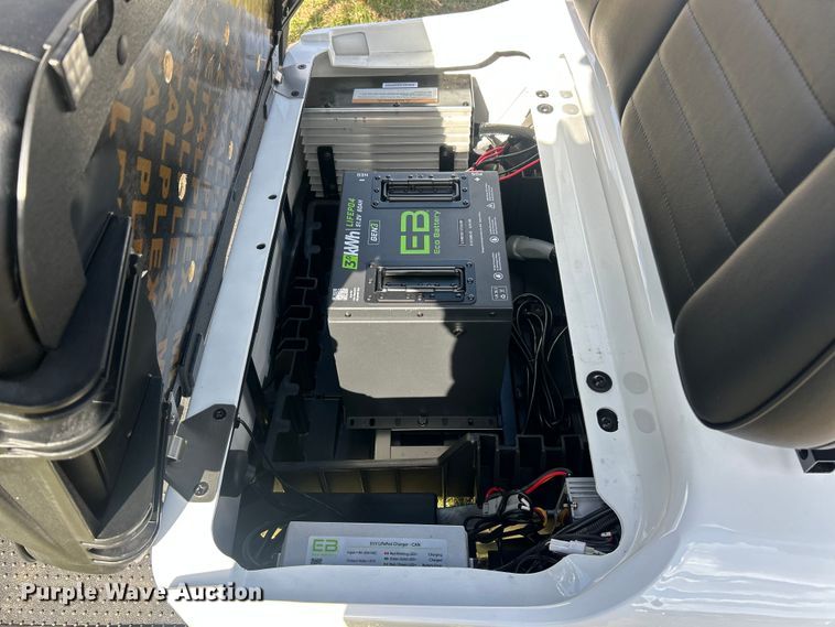 image for item ET6663 2025 Madjax E4 golf cart