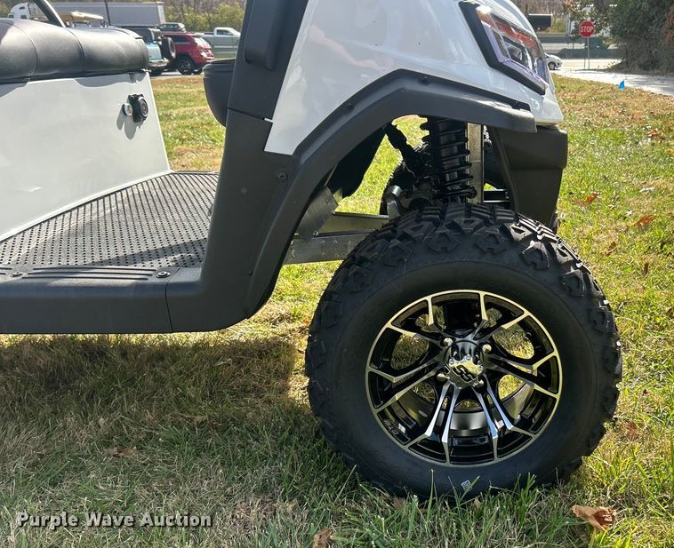 image for item ET6663 2025 Madjax E4 golf cart