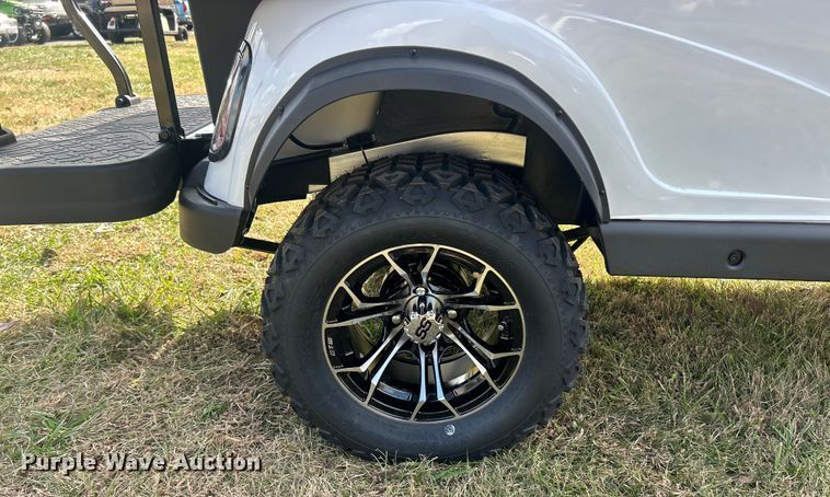 image for item ET6663 2025 Madjax E4 golf cart