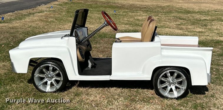 image for item ET6664 2010 EZ-GO golf cart