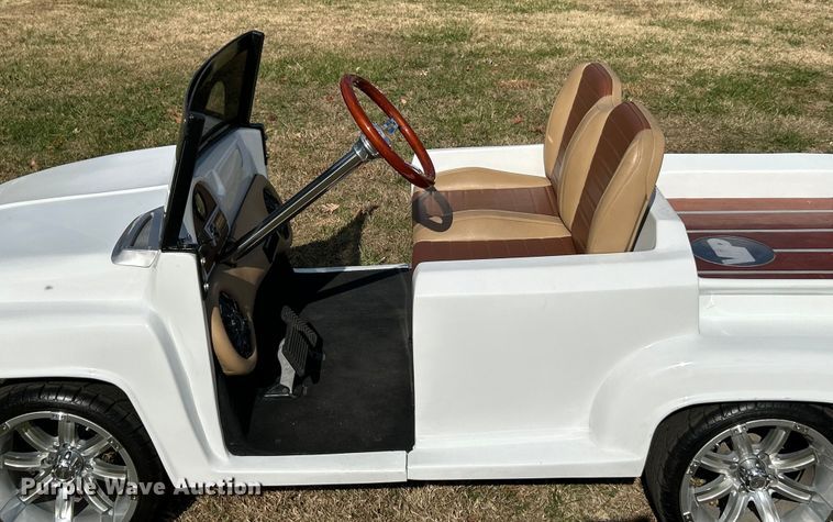 image for item ET6664 2010 EZ-GO golf cart