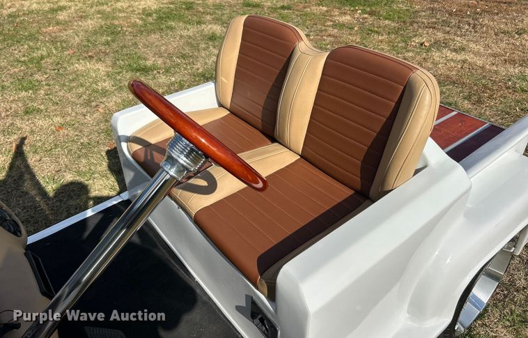 image for item ET6664 2010 EZ-GO golf cart