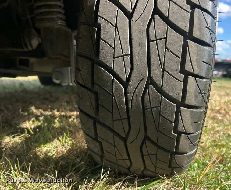 image for item ET6664 2010 EZ-GO golf cart