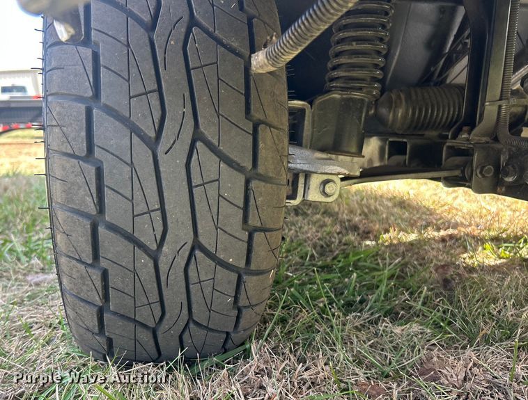 image for item ET6664 2010 EZ-GO golf cart