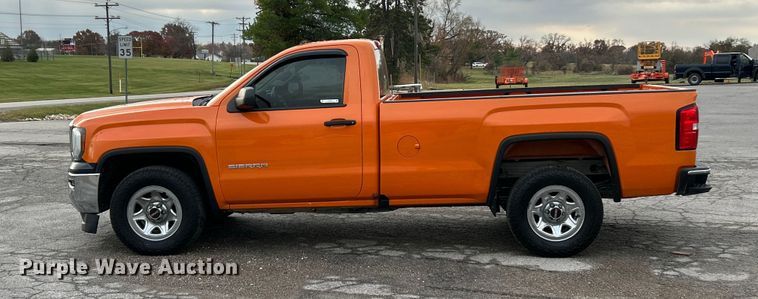 image for item ET6665 2016 GMC Sierra 1500 pickup truck