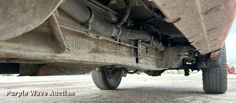 image for item ET6665 2016 GMC Sierra 1500 pickup truck