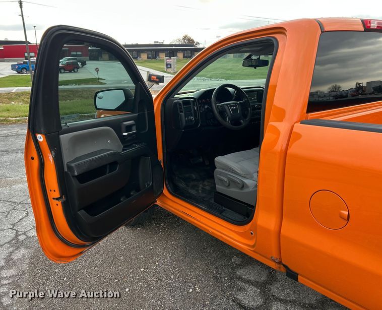 image for item ET6665 2016 GMC Sierra 1500 pickup truck