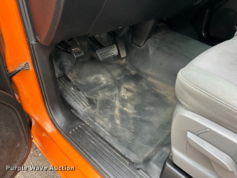 image for item ET6665 2016 GMC Sierra 1500 pickup truck